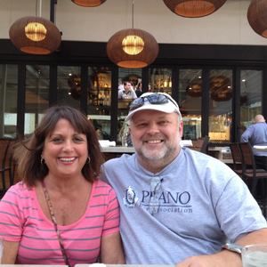 Meet your Posher, Robin